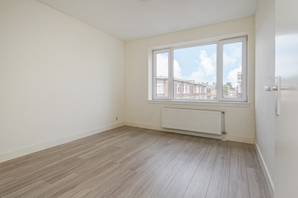 Medium property photo - Linnaeusstraat 66A, 2522 GT Den Haag